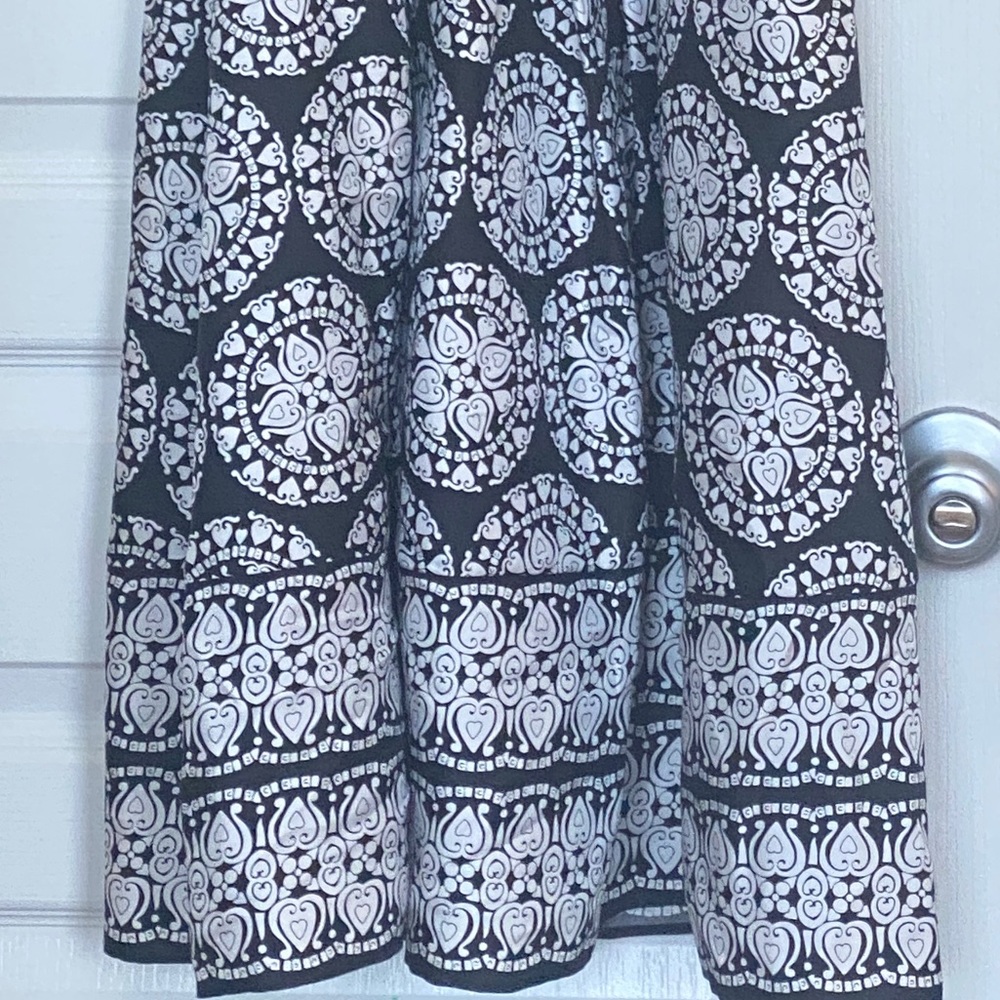 White House Black Market 100% silk black and white printed halter dress. - Picture 8 of 12